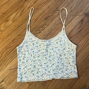white floral tank perfect condition